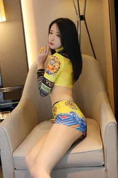 Čínský Císař Dračí Roucho Sexy Ženy Dva Dílná Sada Club Šaty Ženy Oříznout Horní A Mini Sukně Oblečení Pro Dospělé Hry, Sex Oblečení